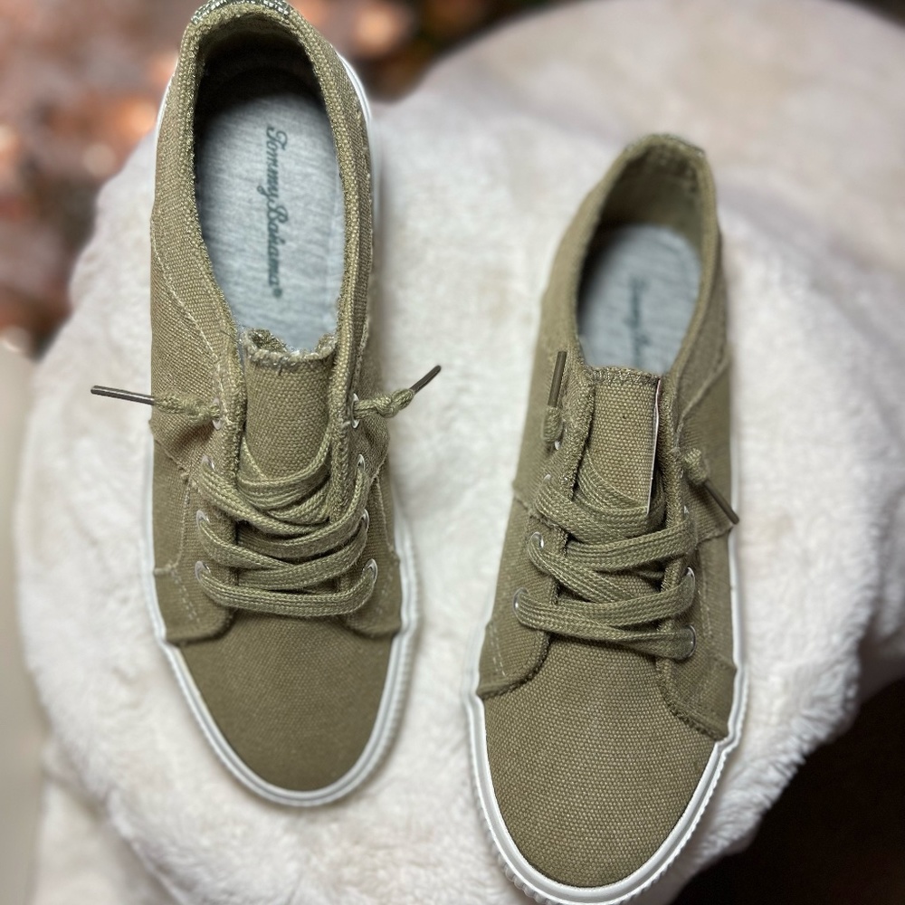 Tommy Bahama Footware Womens